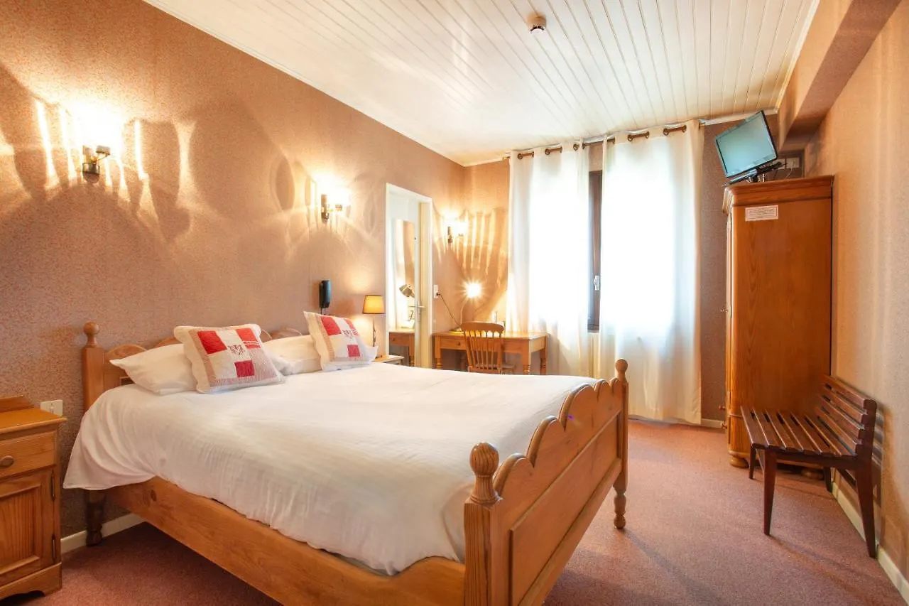 Logis Hotel Et Restaurant La Bombardiere Cuq-Toulza 3*,