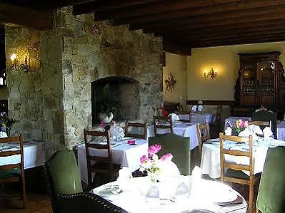 Logis Hotel Et Restaurant La Bombardiere Cuq-Toulza