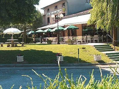 Logis Hotel Et Restaurant La Bombardiere Cuq-Toulza France